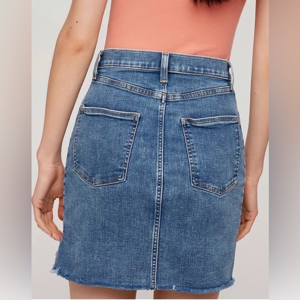 ARITZIA Wilfred Free Tanit Denim Mini Skirt Size 2 - Picture 3 of 9